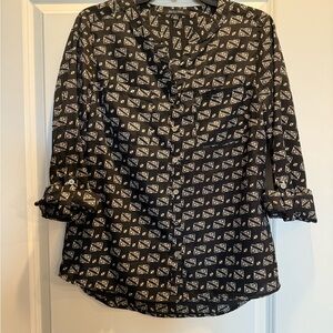 Notations Black and White Cuffed Sleeve Blouse